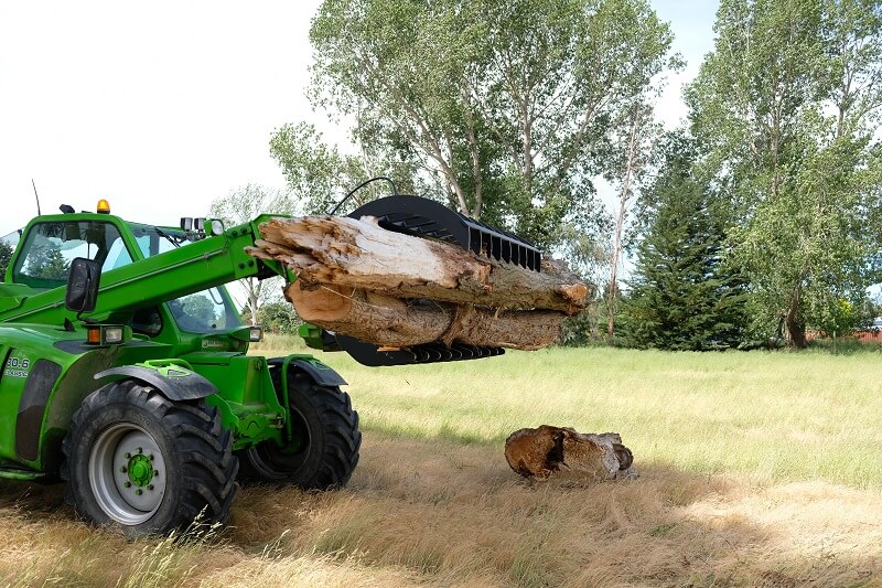 Power Claw™ multipurpose grapple attachment for tractors & telehandlers